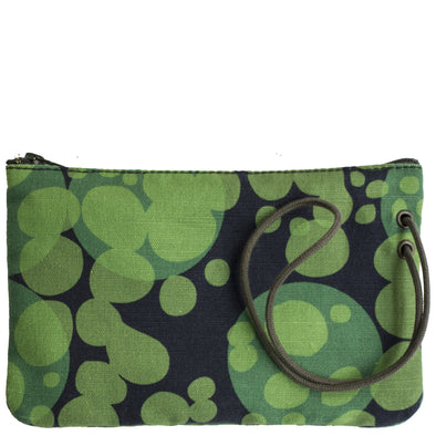 Pochette, the essence of a pouch